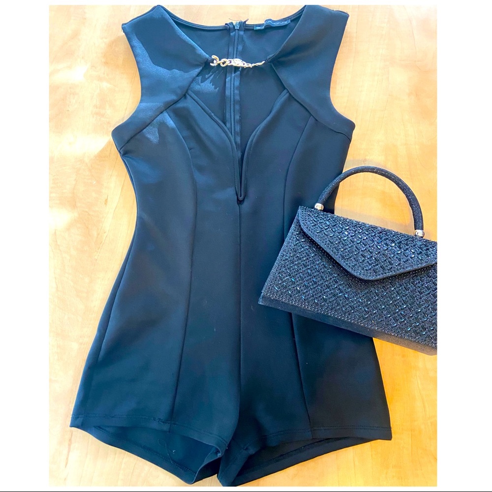 🖤Symphony Romper🖤